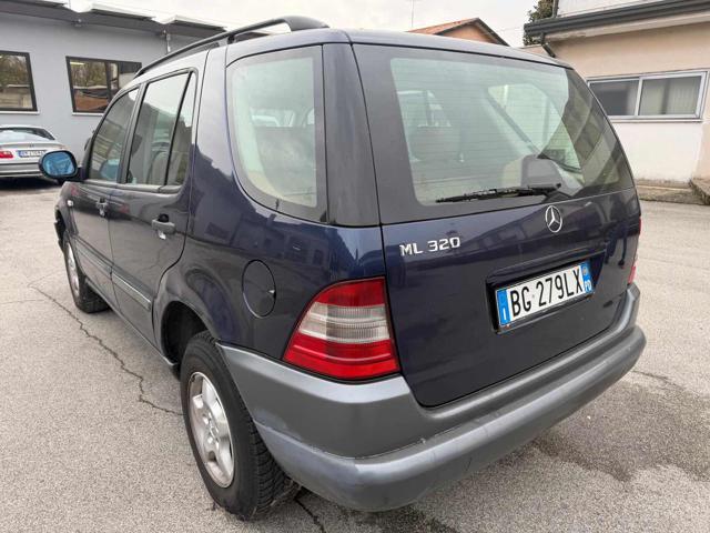 MERCEDES-BENZ ML 230 cat 167,732km senza nessun lavoro da fare