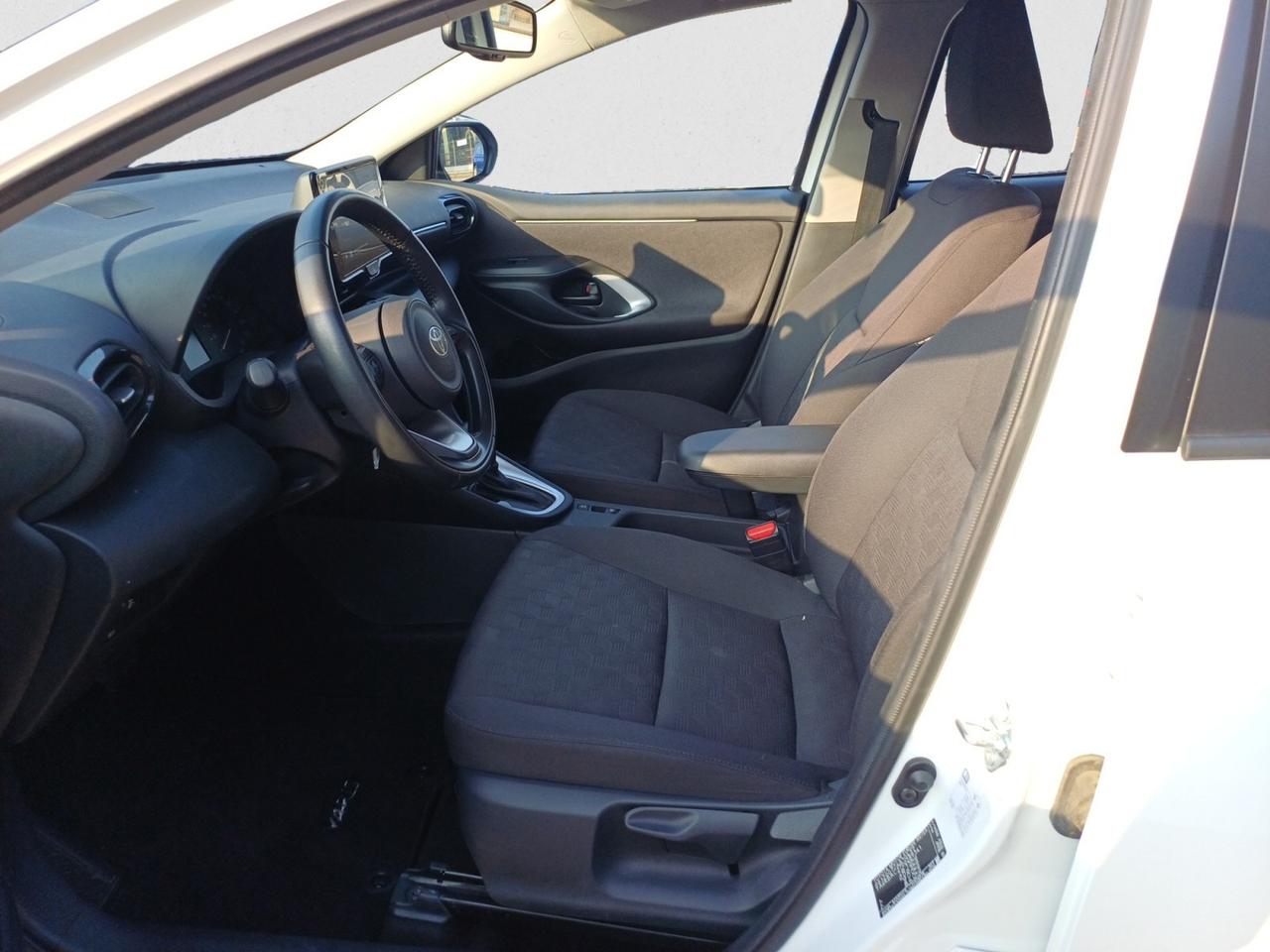 TOYOTA Yaris 4ª serie - Yaris 1.5 Hybrid 5 porte Active