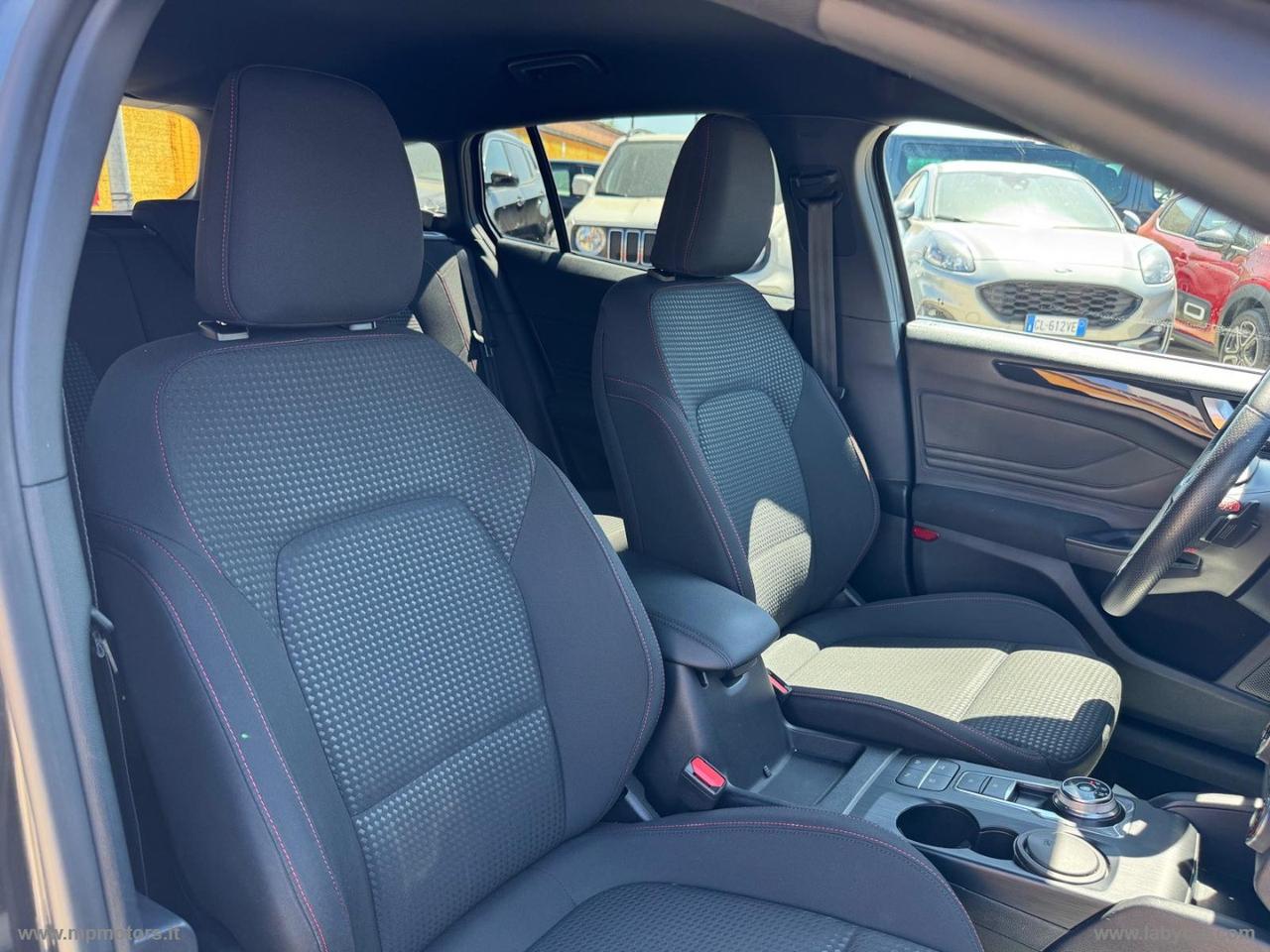 FORD FOCUS ST-LINE SW 1.5 ECOBLUE 120CV AUTOMATICA IVA ESPOSTA