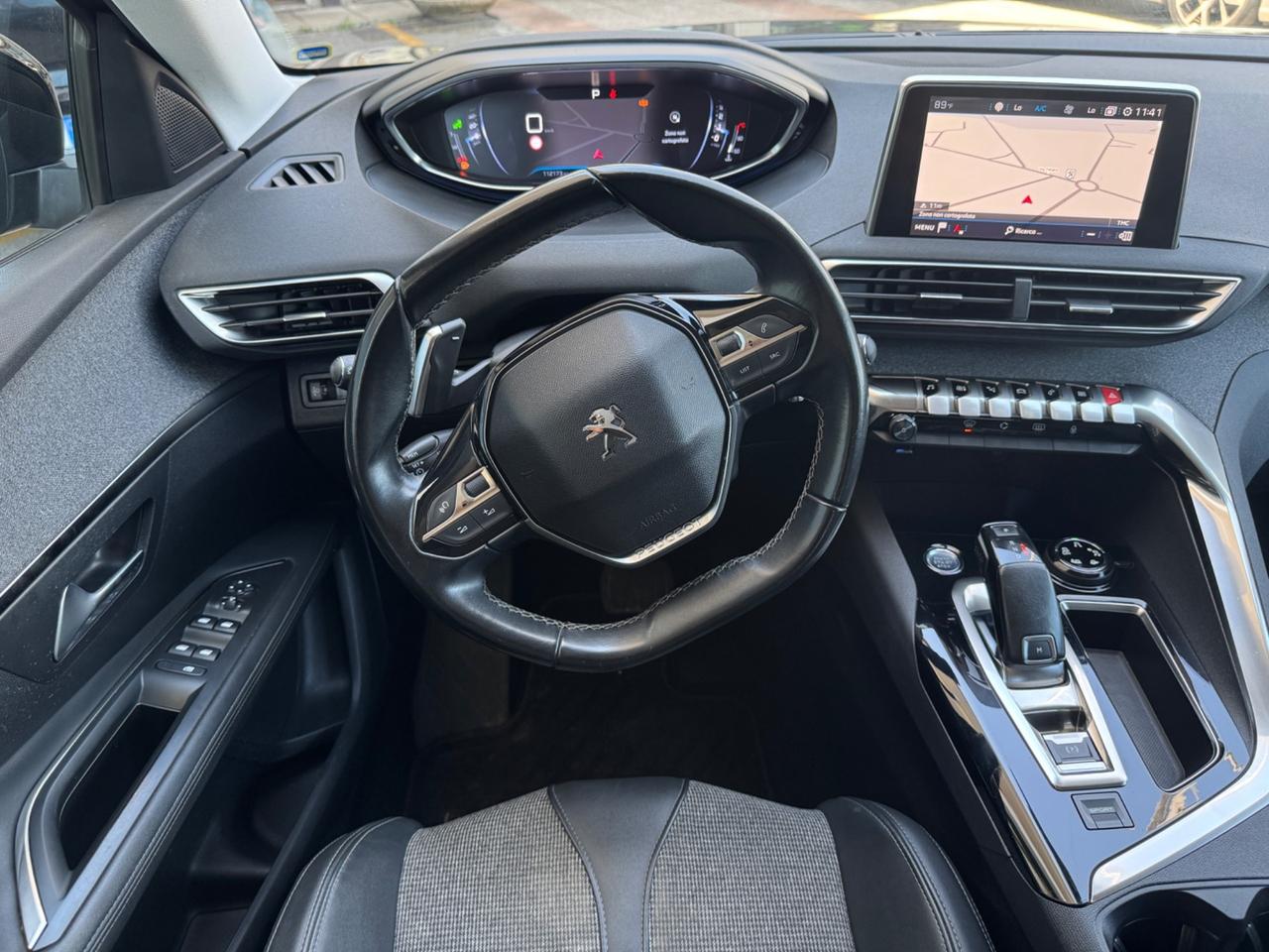 Peugeot 3008 BlueHDi 130 S&S EAT8 Allure