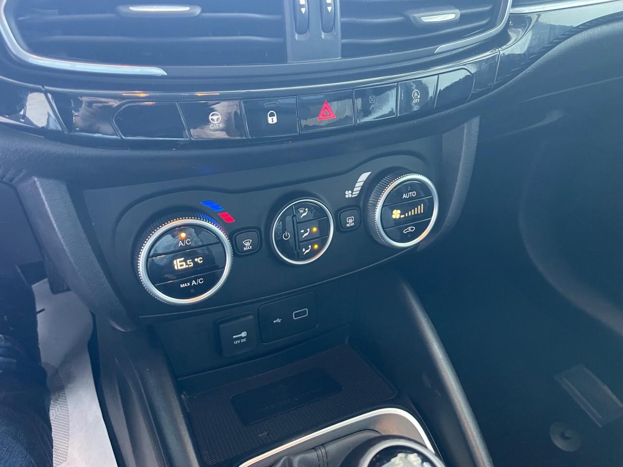 Fiat Tipo 1.0 5 porte Cross - NO VINCOLO DI FINANZIAMENTO