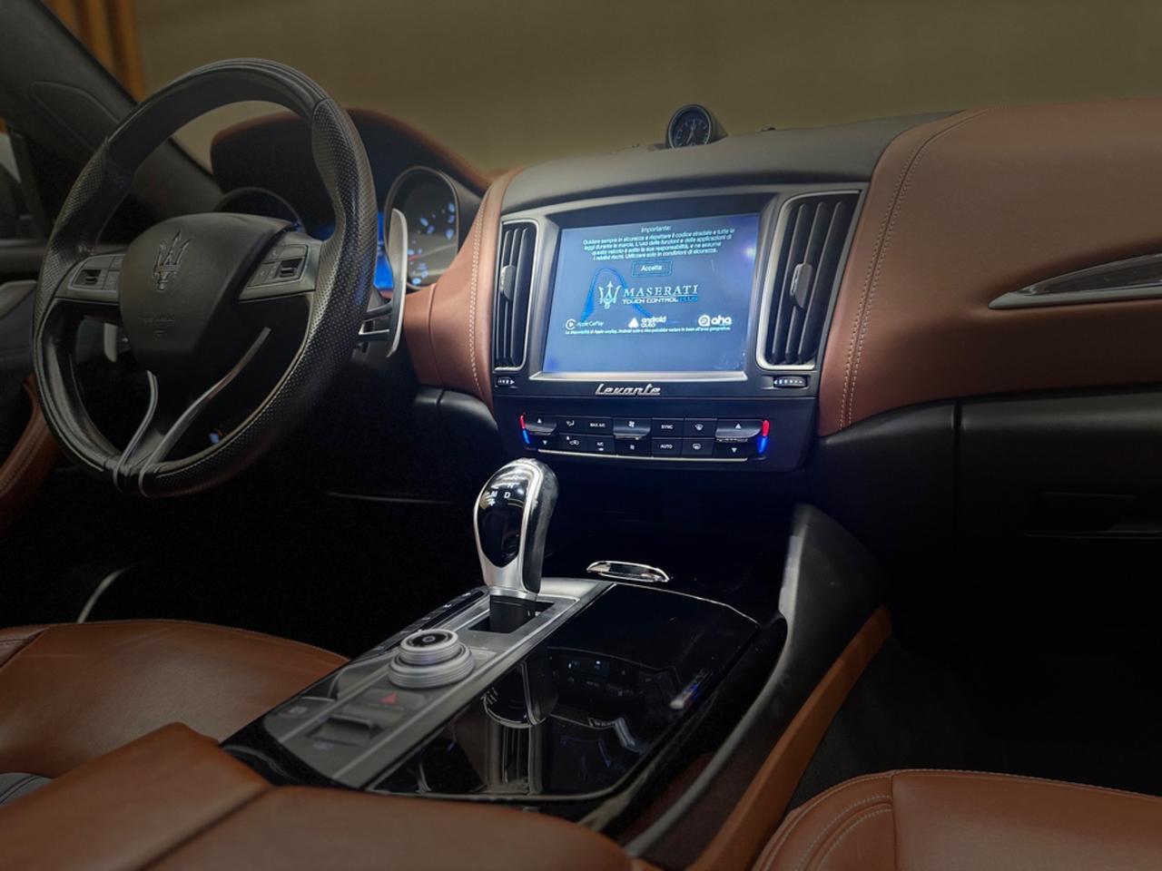 Maserati Levante V6 Diesel 275 CV AWD Granlusso PERMUTE GARANZIA