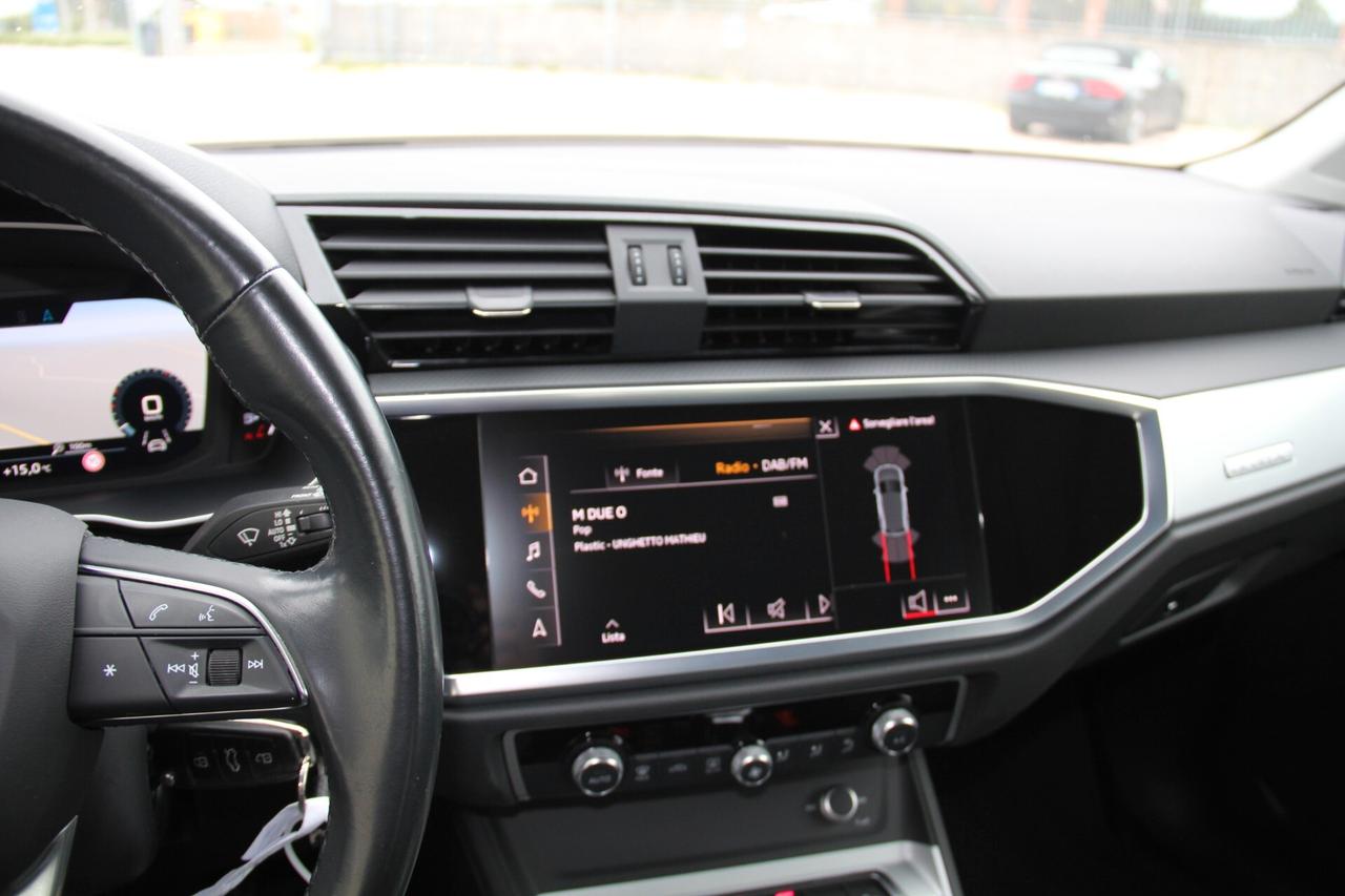 Audi Q3 TDI quattro S tronic Business Advanced (KW 110-CV150)