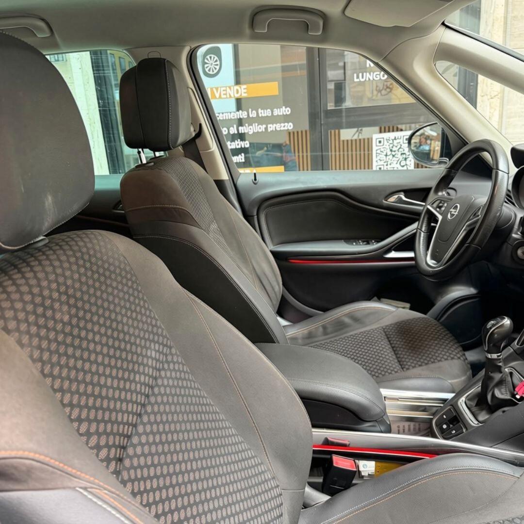 Opel Zafira Tourer 1.6 CDTi - 120CV