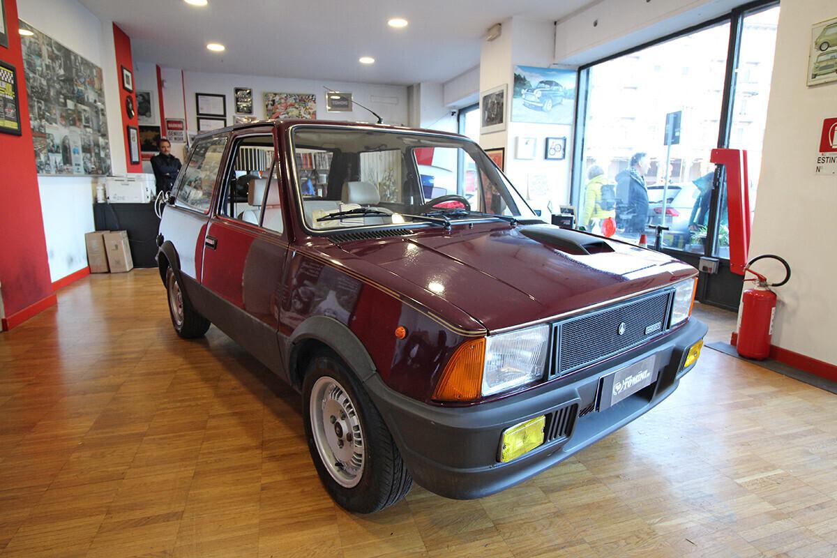 Mini 1300 De Tomaso “Super Special” Bordeaux1300 (1981) ASI CRS