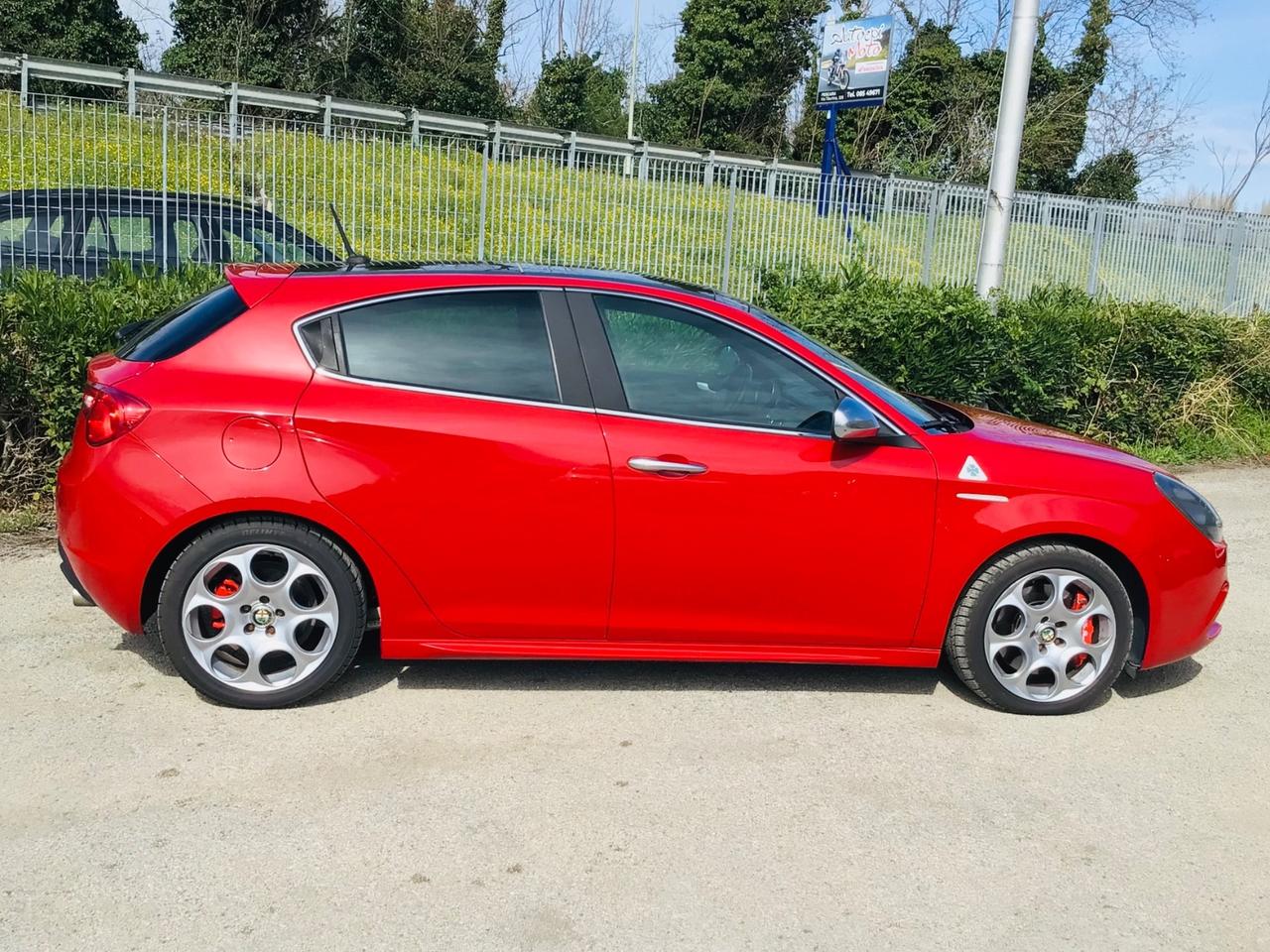 Alfa Romeo Giulietta 1750 TBi 235 Cv Quadrifoglio Verde