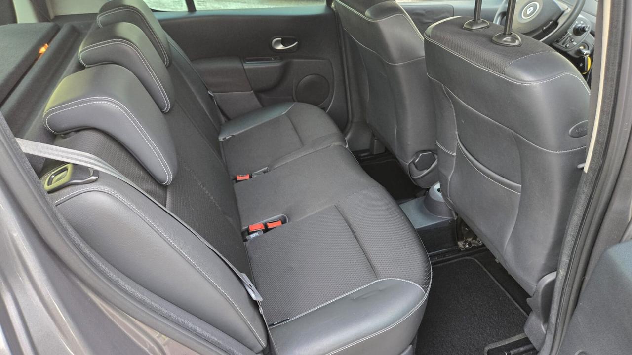 Renault Modus Grand Modus 1.5 dCi 90CV Neopatentati