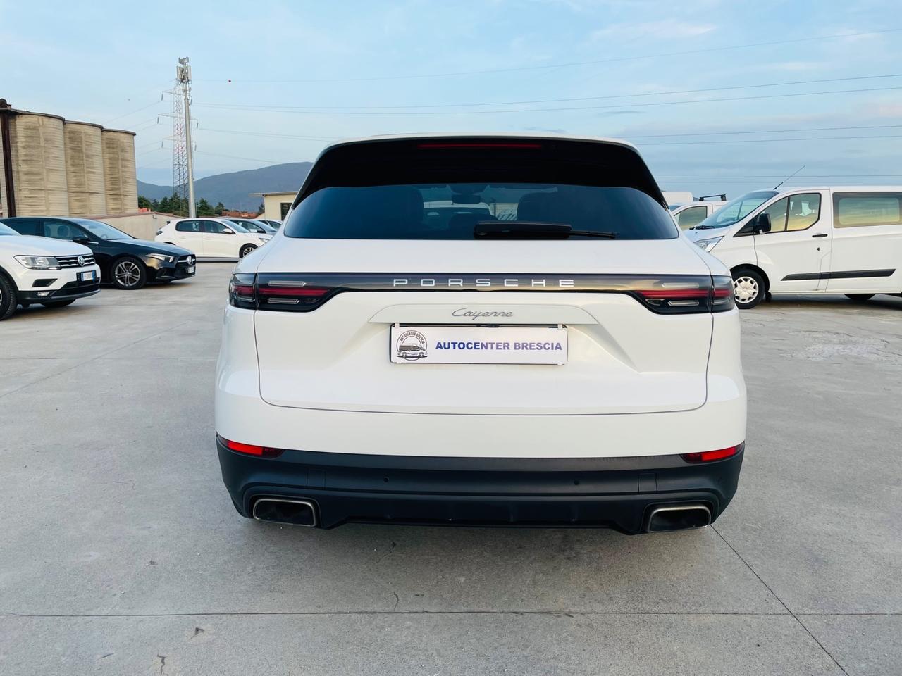 Porsche Cayenne 3.0 V6
