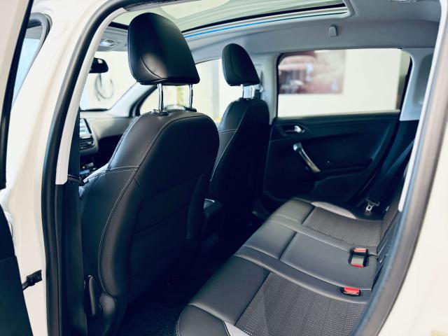 Peugeot 2008 1.6 e-hdi 8v Allure Pano