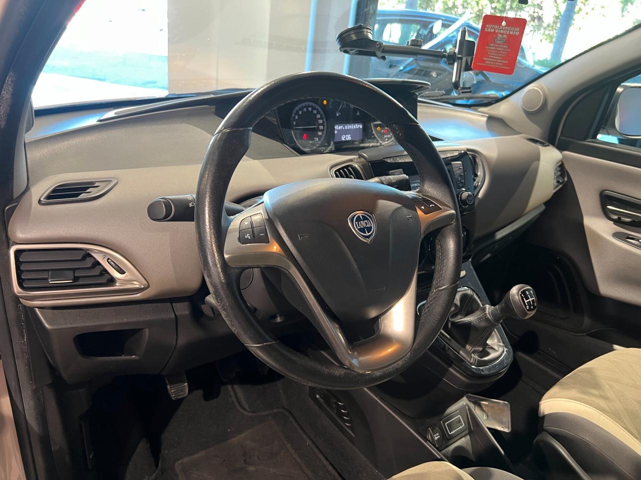 Lancia Ypsilon 1.3 MJT 95 CV 5 porte S&S Gold