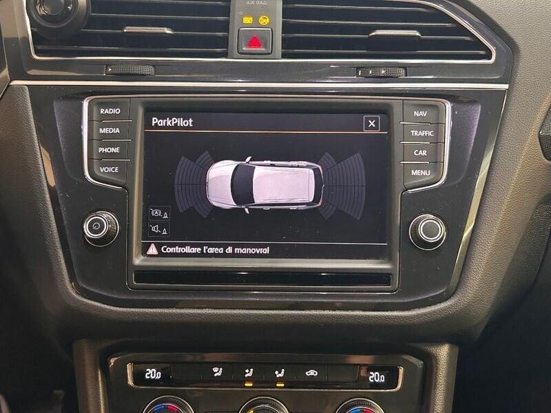 Volkswagen Tiguan 2.0 TDI SCR DSG 4MOTION Business BMT