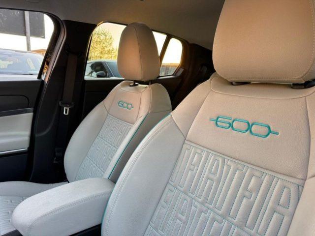 FIAT 600 Hybrid 100 CV DCT MHEV La Prima