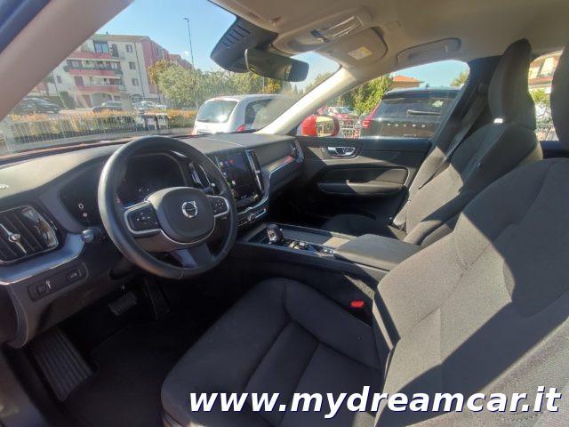 VOLVO XC60 B4 (d) automatico Core