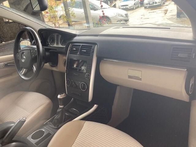 Mercedes-benz B 150 B 150