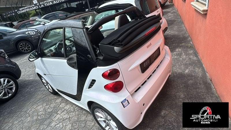 smart fortwo cabrio SERVOSTERZO!!! 1.0 52kW MHD passion