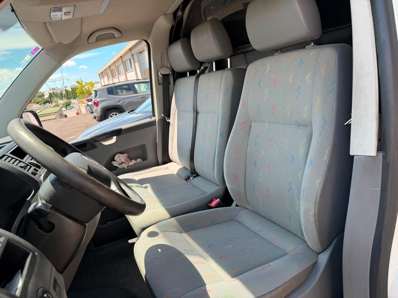 Volkswagen Transporter 1.9 TDI/102CV PC-TM Furg.