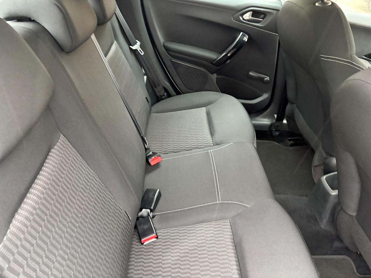 Peugeot 208 PureTech 82 5 porte Active