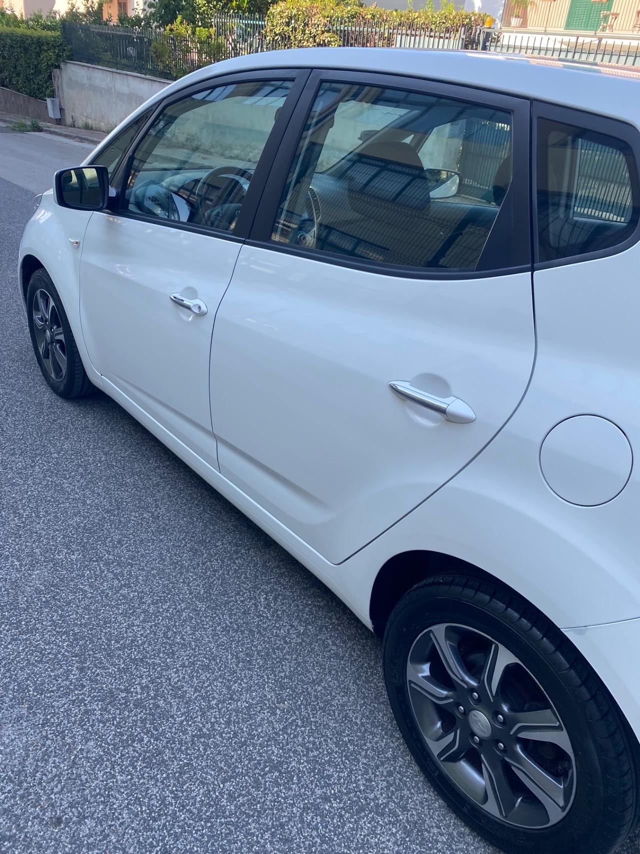 Hyundai iX20 1.4 CRDI Fine 2017 Full Navi Led