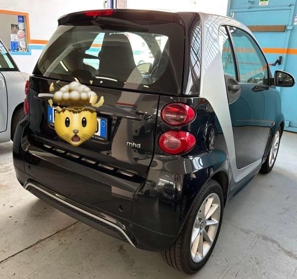 Smart ForTwo 1000 52 kW coupé passion SERVOSTERZO