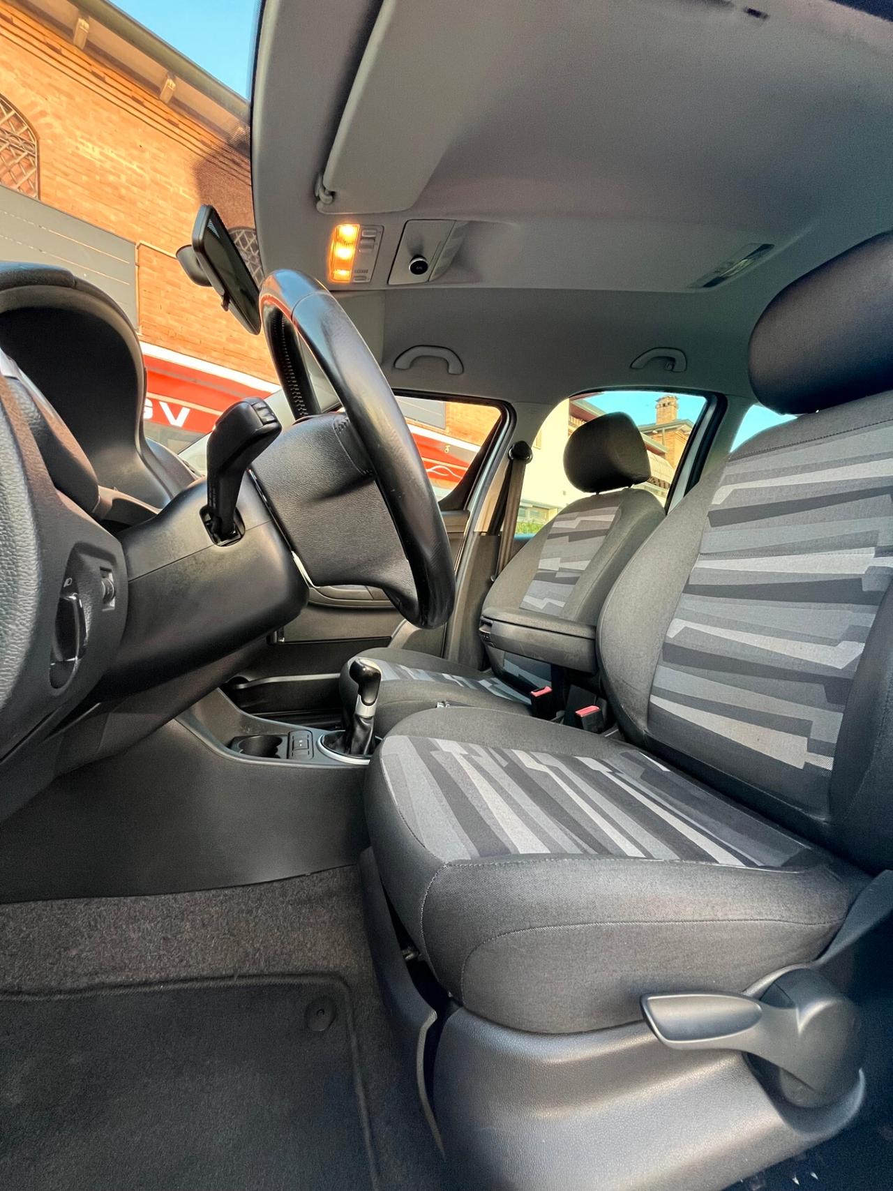 Skoda Roomster Style