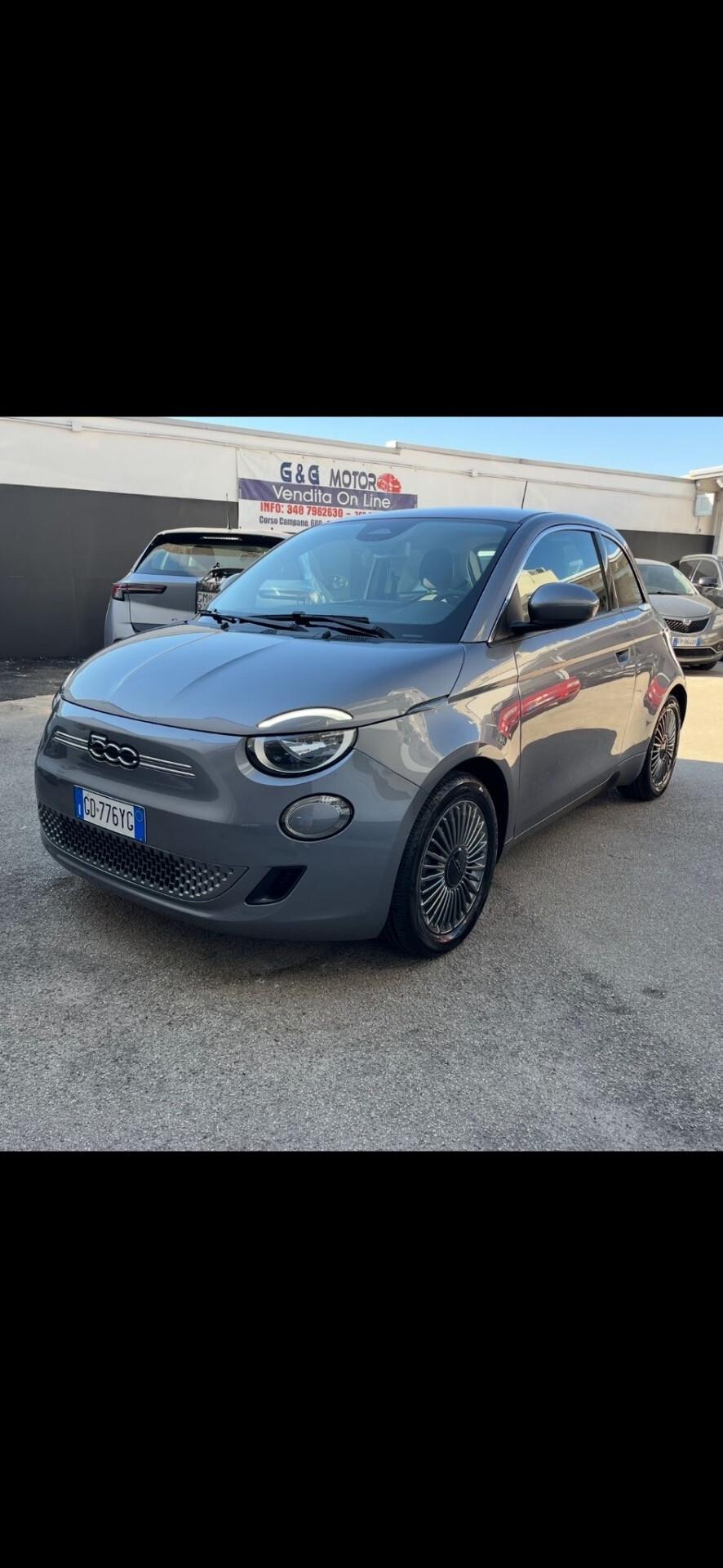 Fiat 500 500e Berlina 42 kWh Icon