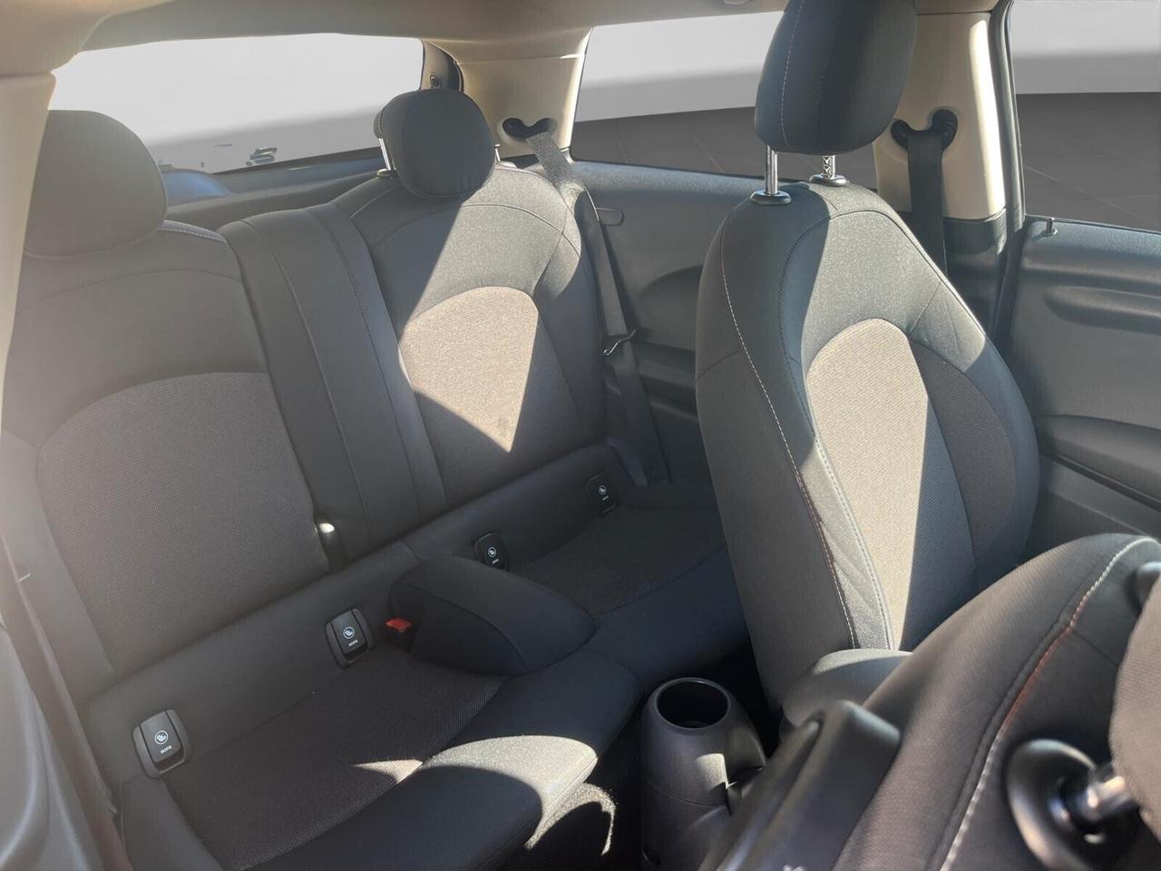 Mini 1.5 Cooper D 116cv Hype Union Jack