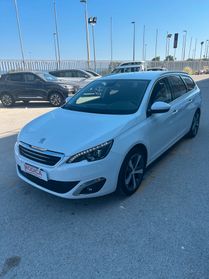 Peugeot 308 BlueHDi 150 S&S SW Allure