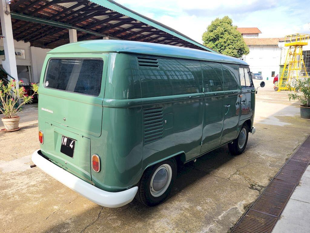 Volkswagen T1 Panel Split Window – 1964