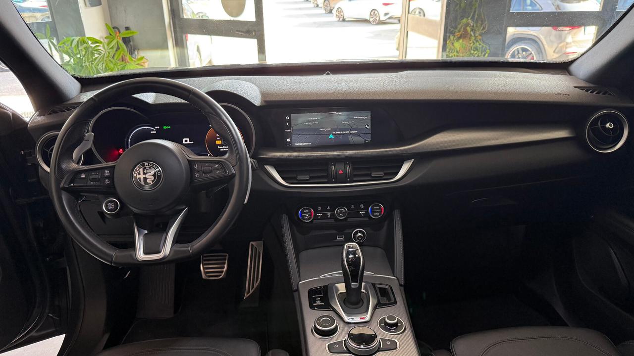 ALFAROMEO STELVIO Q4 VELOCE