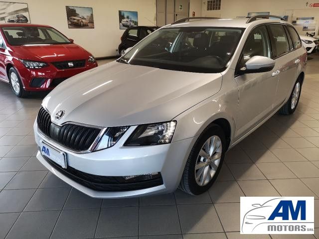 SKODA - Octavia Station Wagon - Octavia 1.6 TDI CR 110CV Wagon Executive