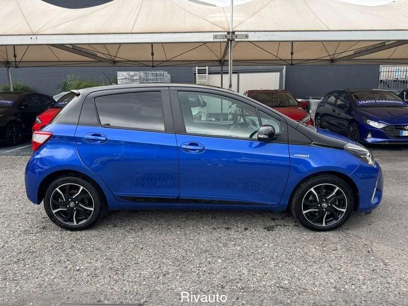 Toyota Yaris Yaris 1.5 Hybrid 5 porte Trend "Blue Edition"