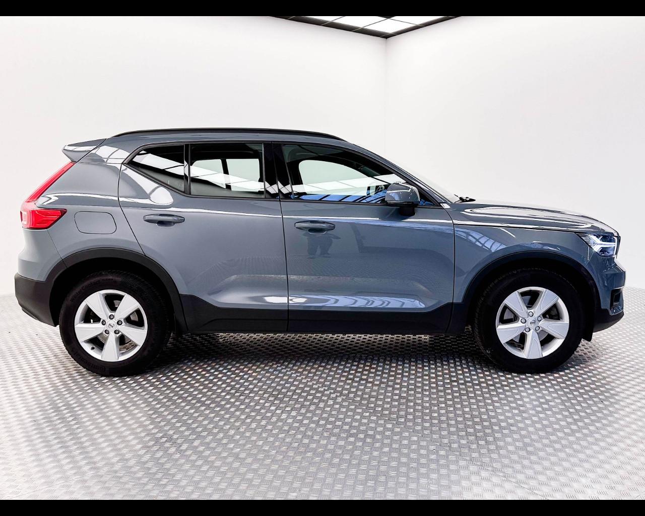 VOLVO XC40 (2017--->) XC40 D3 AWD Geartronic Business