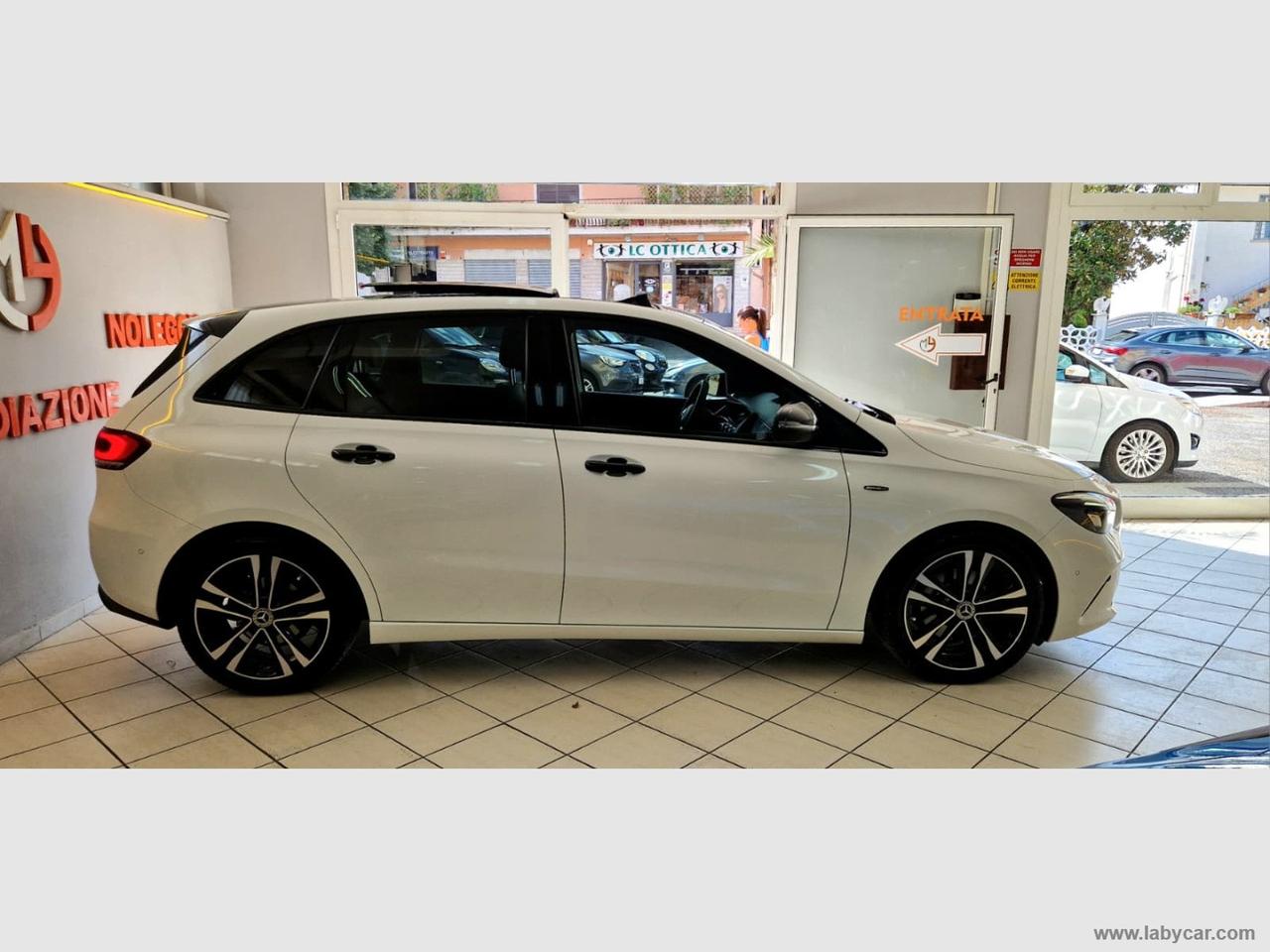 MERCEDES-BENZ B 200 d Automatic Sport AMG