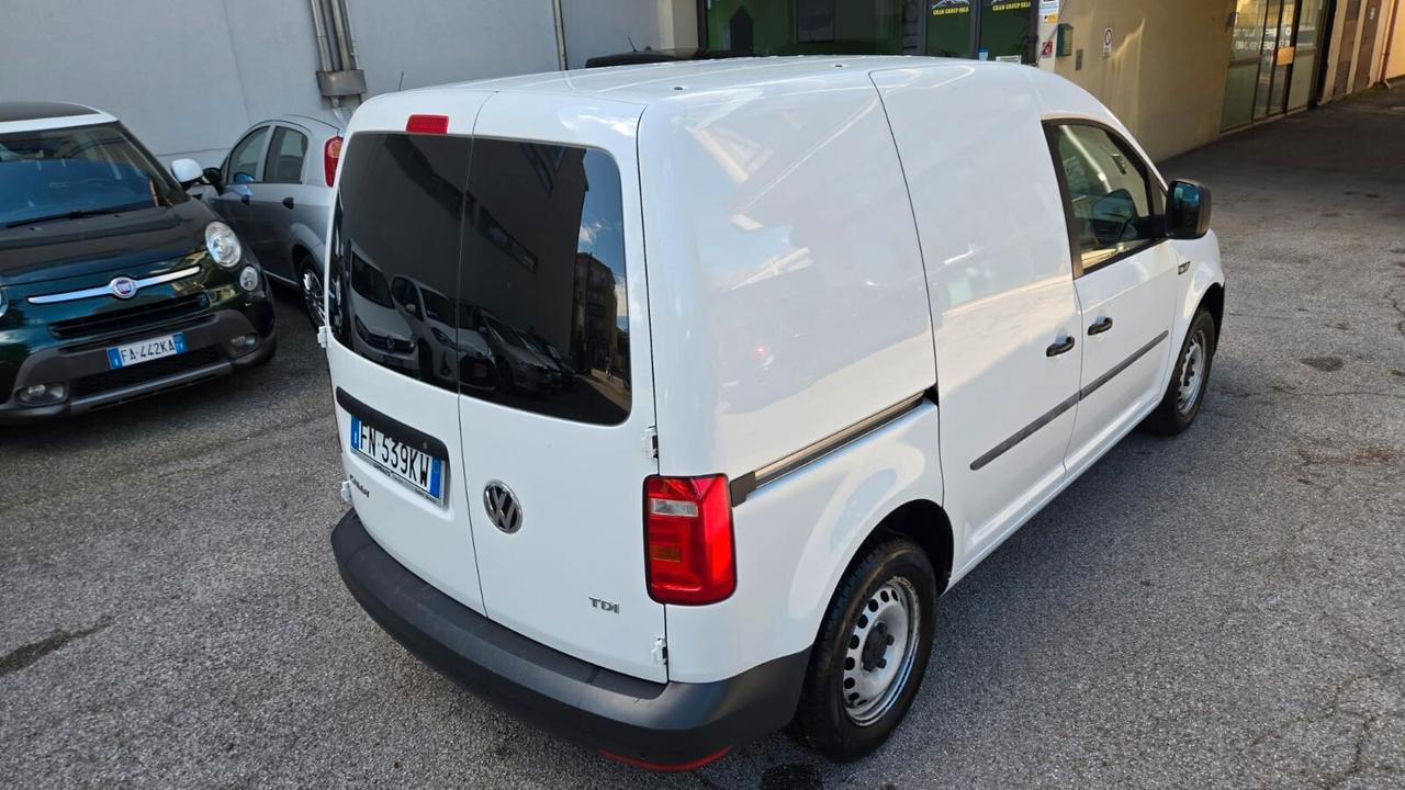 Volkswagen Caddy 2.0 TDI 102 CV Highline 2Posti