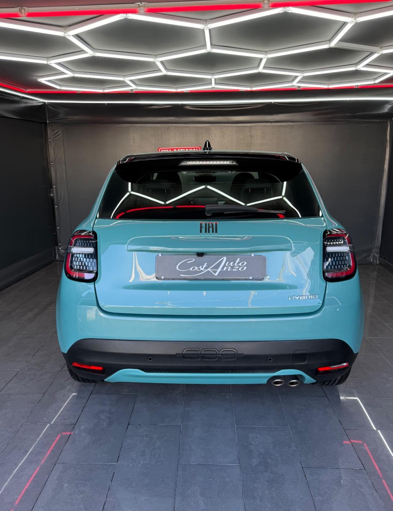 Fiat 600 Hybrid 145 CV DCT MHEV La Prima