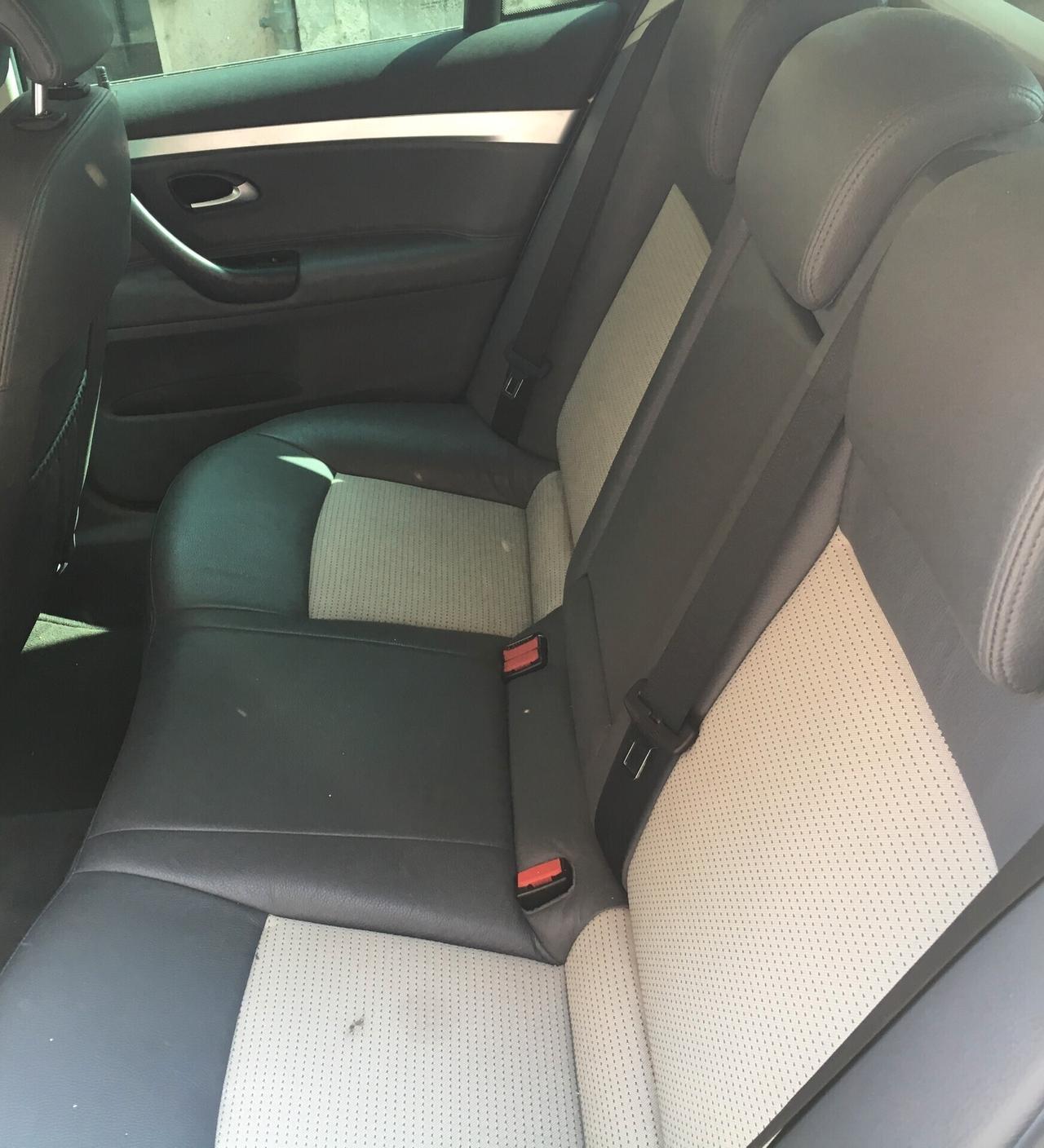 Saab 9-3 SportHatch 1.9 TiD 16V DPF Vector Sentronic