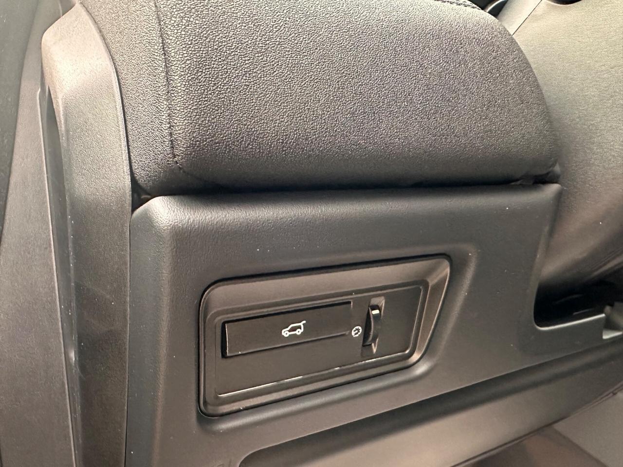 Range Evoque 2.2 TD4 150CV Pure Tech AUTOMATICO