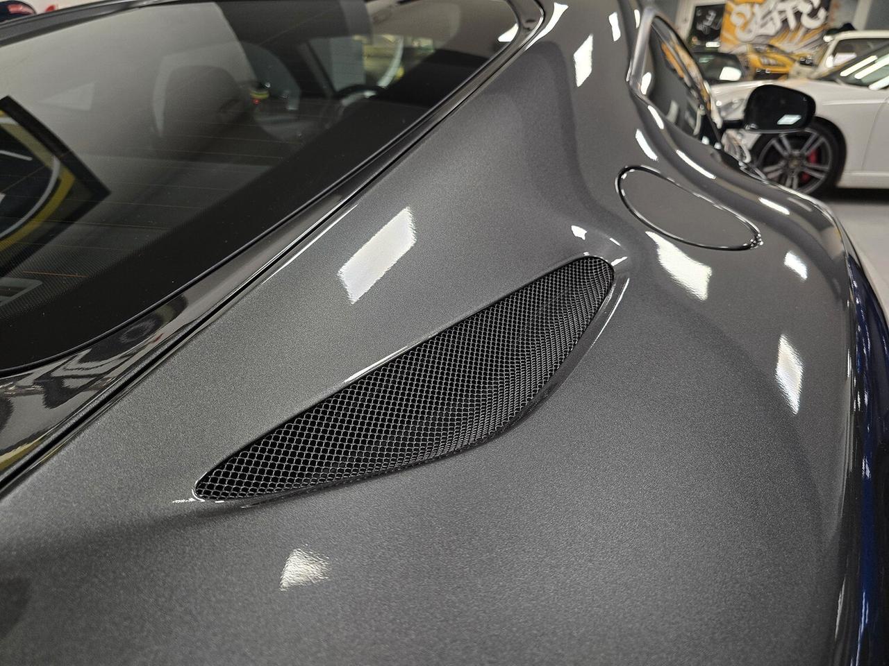 Ferrari F12 Berlinetta 6.3 740CV SERVICE BOOK_LED_CARBONIO_TOP