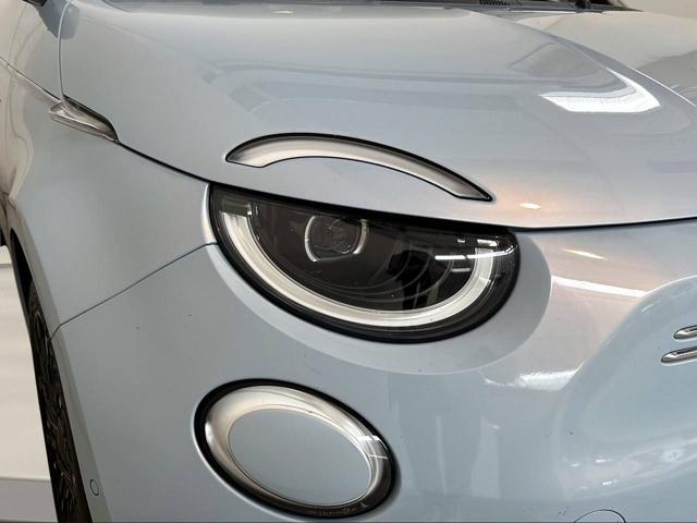 FIAT 500e Berlina 42 kWh La Prima 320 Km Autonomia