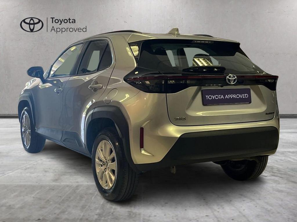 Toyota Yaris Cross 1.5h Active fwd 116cv e-cvt