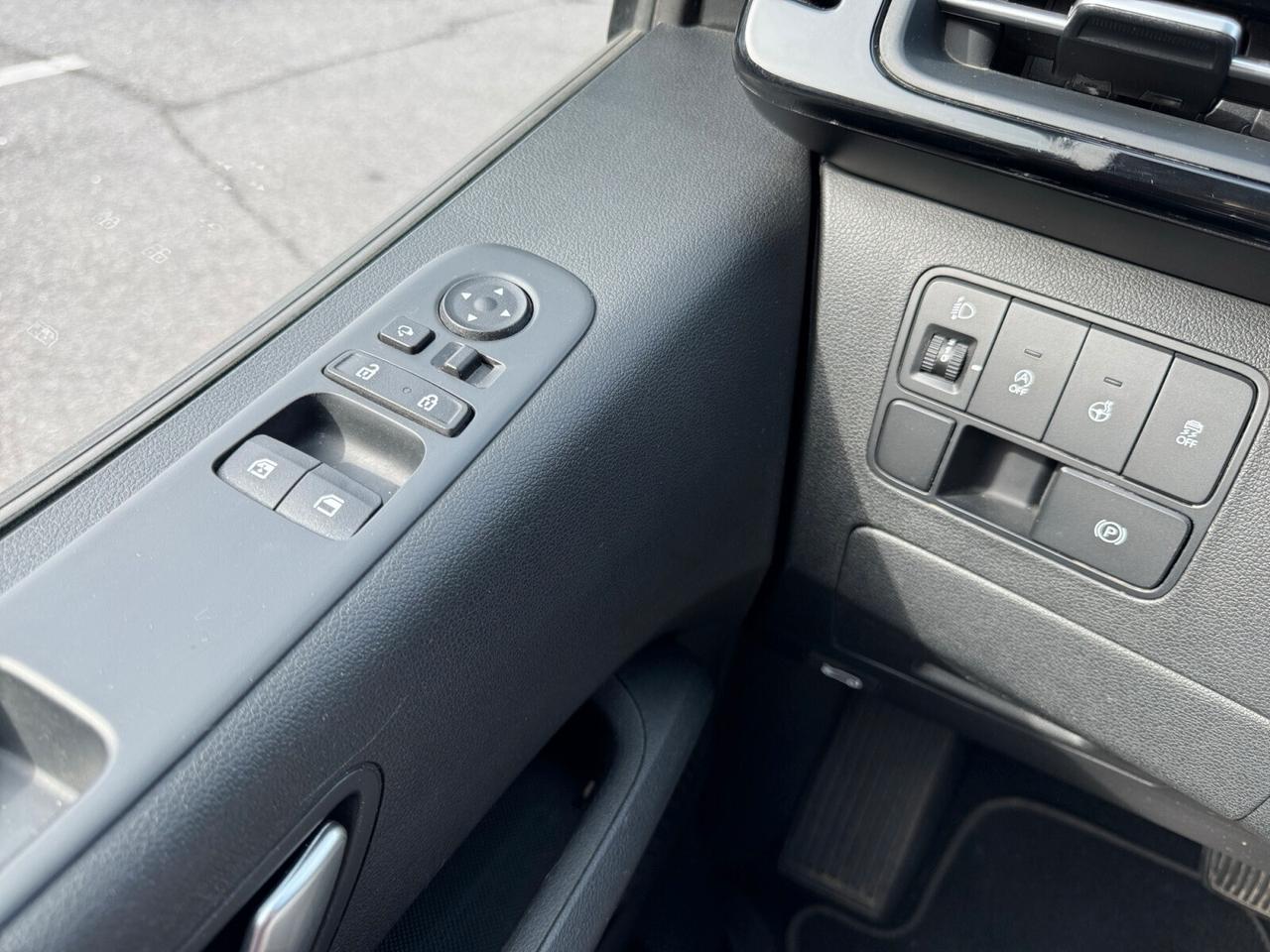 Hyundai Staria 2.2 2WD 9 posti Wagon