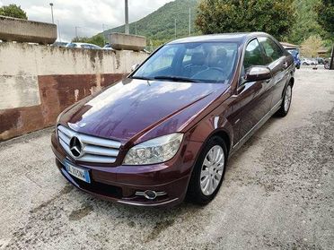 MERCEDES - Classe C - 220 CDI Avantgarde 170.000 km