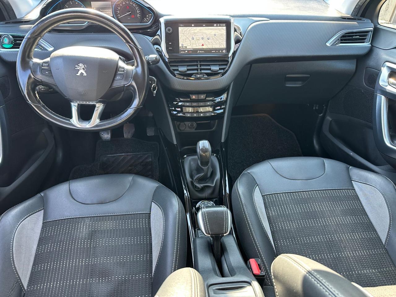 Peugeot 2008 1.2 Benzina 110 Cv Allure 2017 Km 120