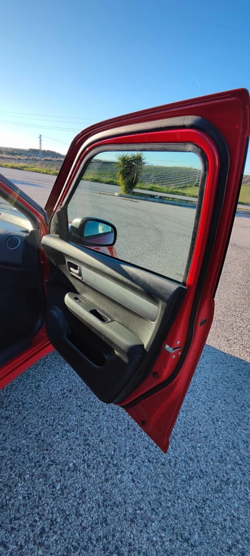 Suzuki Swift 1.3 DDiS 5p. GL