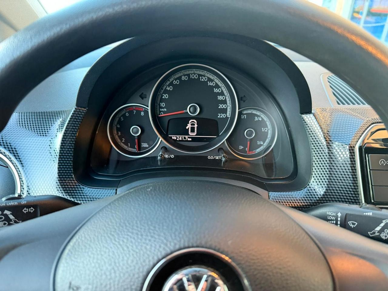 Volkswagen up! 1.0 75 CV 5p. high