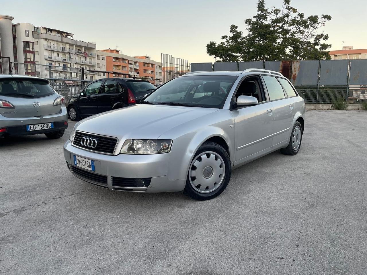 Audi A4 Full 1.9 TDI/130 CV Avant