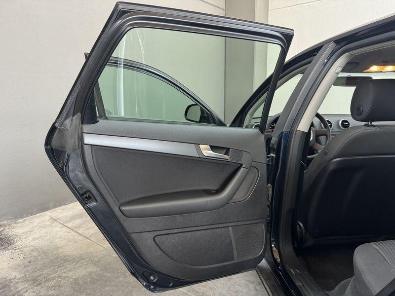 Audi A3 1.6 Attraction NEOPATENTATI UNIPROPRIETARIO