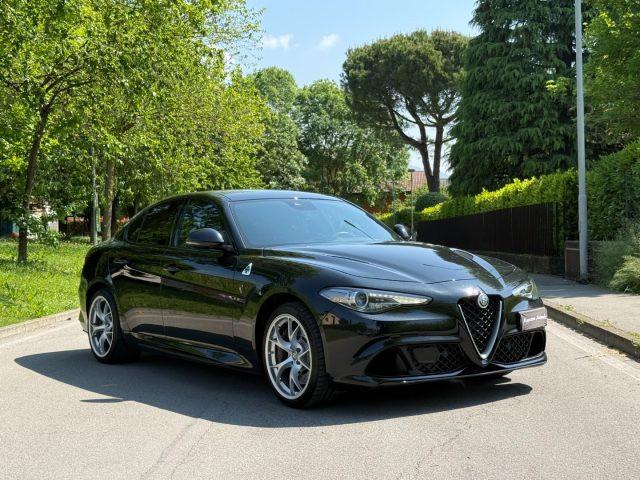 ALFA ROMEO Giulia 2.9 V6 Bi-Turbo AT8 Quadrifoglio