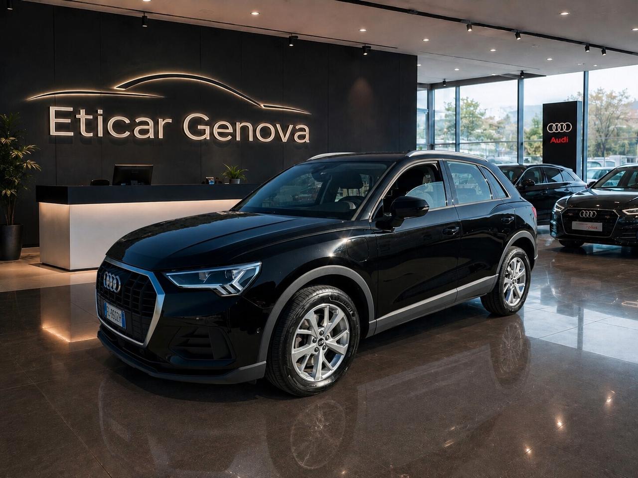 Audi Q3 45 1.4 tfsi hybrid / Plugin S-tronic Fatturabile