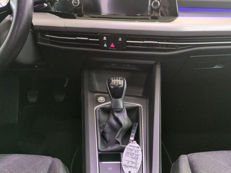 Volkswagen Golf 8 serie 2.0 TDI 115 CV SCR Life